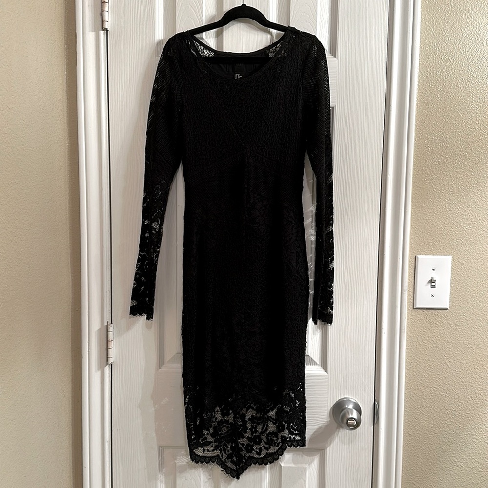 H&M Long Sleeve Lace Dress